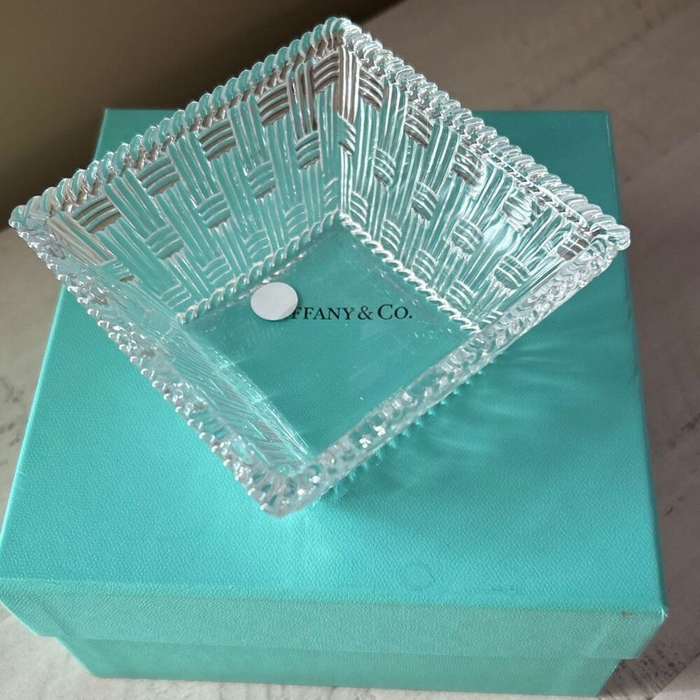 TIFFANY Basketweave Crystal Dish